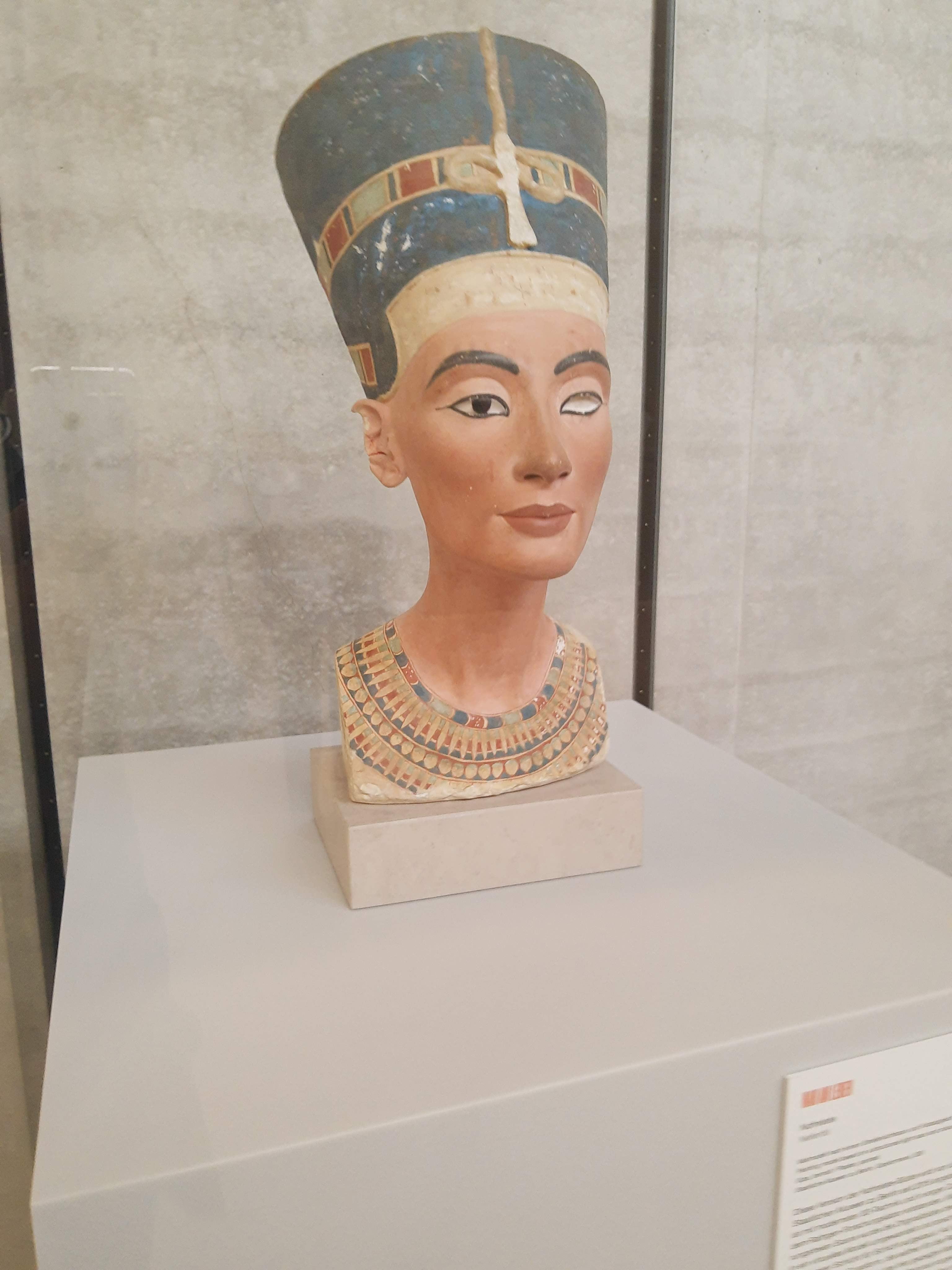 nefertiti