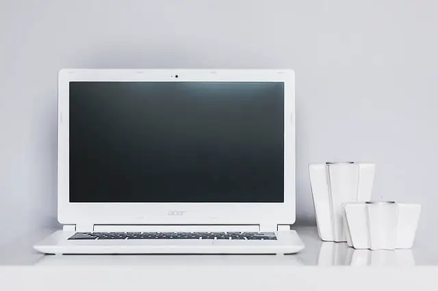 Chromebook vs laptop