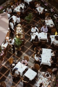 Colors in restaurants photo 3 Colors in restaurants: What does color mean? What is the best color; Black color, Yellow color, Red color, Orange color, blue color, Green color, Brown color, Colors to paint a food business, Colors to paint a hamburger business, Colors for the menu